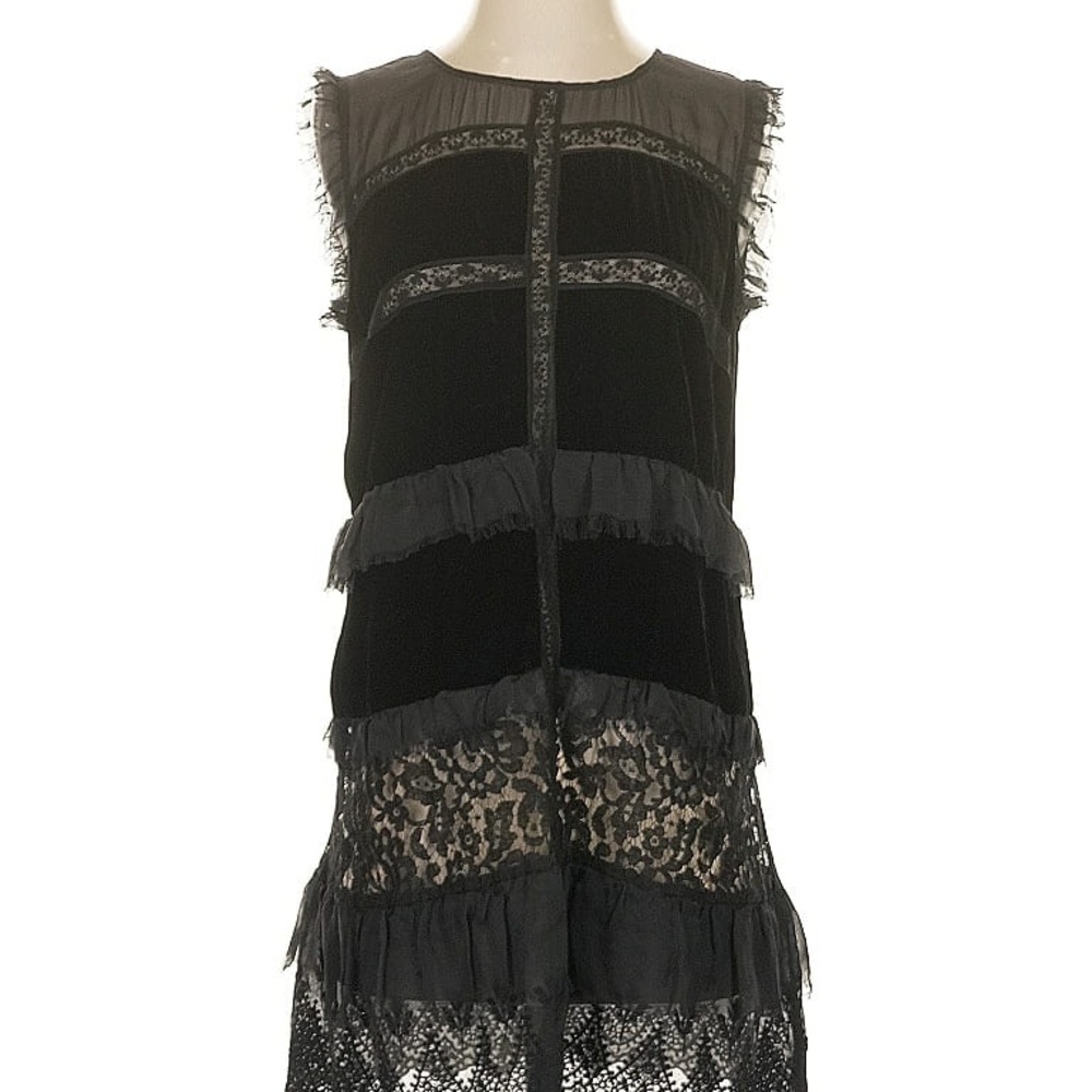 Elegant Black Lace Midi Dress